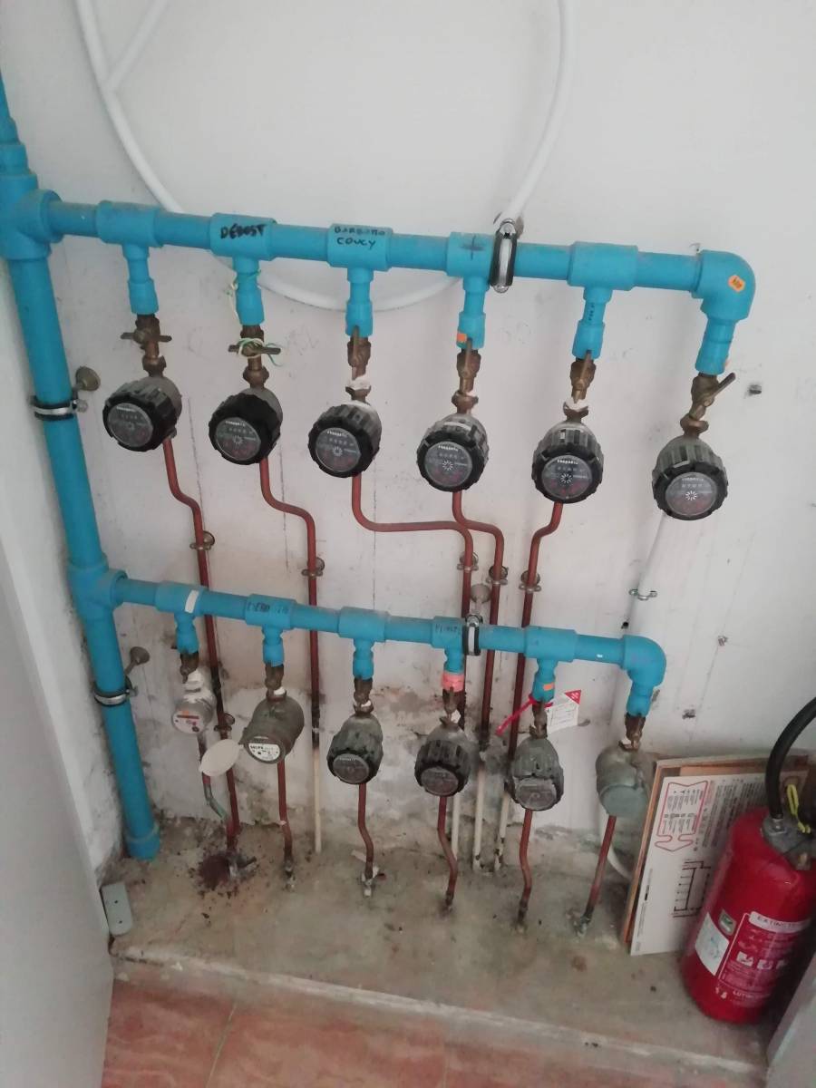 Recherche de fuite d'eau suite a un  dégât des eaux.