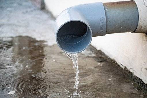 recherche de fuite d'eau sur canalisation d'évacuation dans les Alpes Maritimes
